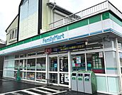 ファミリーマート　そがわ千町店