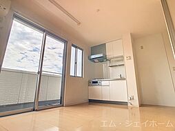 セジュールジュン 102 1階1LDKのリビング/ダイニング