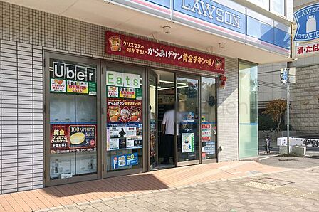 ローソン神戸フラワーロード店 徒歩7分。 550m