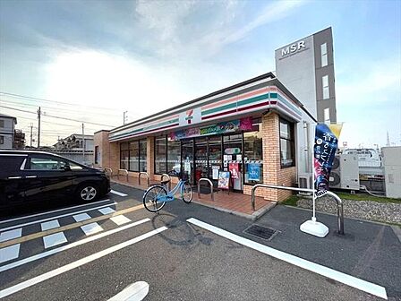 セブンイレブン松原天美東2丁目店 徒歩5分。 400m