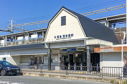 西京極駅(阪急 京都本線) 徒歩19分。 1500m