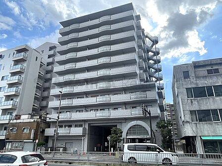 総戸数75戸