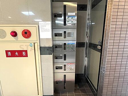 宅配ボックス