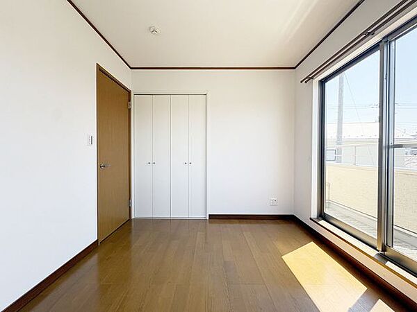 洋室を拡大表示