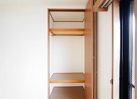 モノがすっきり収まり、お部屋が広々。