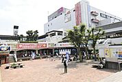 イオン南越谷店 426m