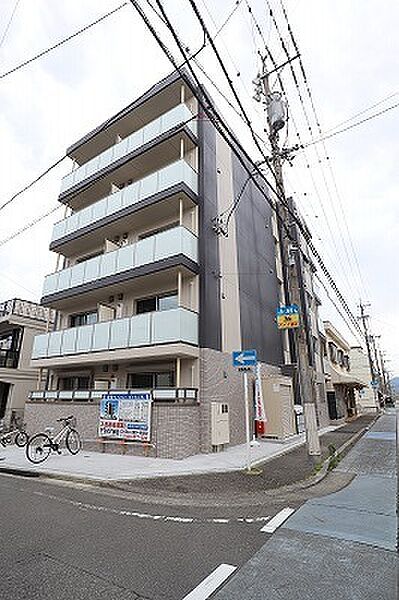 ピソ大工町 101｜静岡県静岡市葵区大工町(賃貸マンション1LDK・1階・40.79㎡)の写真 その1