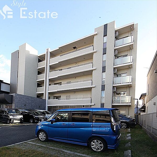 愛知県名古屋市東区徳川１丁目(賃貸マンション3LDK・2階・73.52㎡)の写真 その1