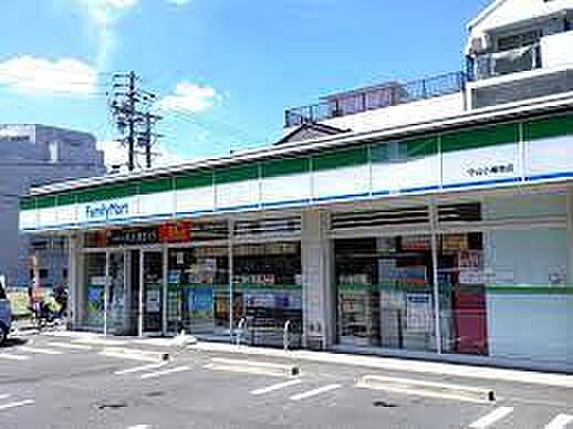 画像22:ファミリーマート 守山小幡南店（582m）