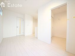 REGALEST　LOTUS 201 2階1LDKのリビング/ダイニング