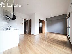 マノワール 202 2階2LDKのリビング/ダイニング