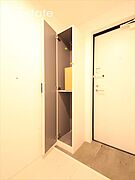 シューズボックス