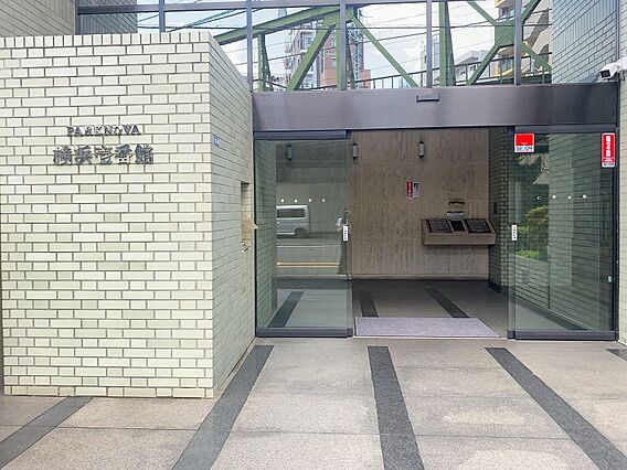 エントランス