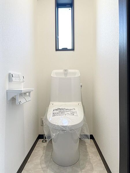 トイレを拡大表示