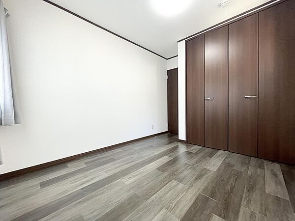 洋室を拡大表示