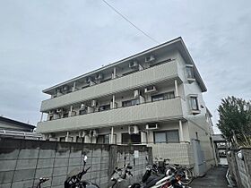 大阪府四條畷市楠公2丁目（賃貸マンション1K・2階・24.07㎡） その1