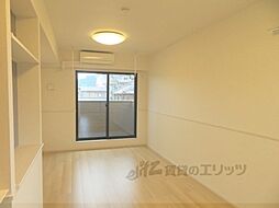 デスパシオ氷上I 201 2階2LDKのリビング/ダイニング