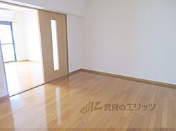 ユーミーISA 102 1階3LDKのリビング/ダイニング