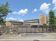 氷上中学校まで2100メートル