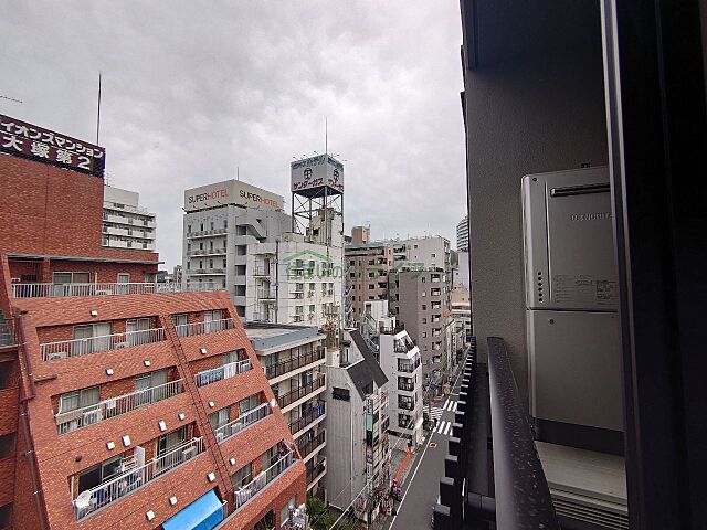 バルコニー