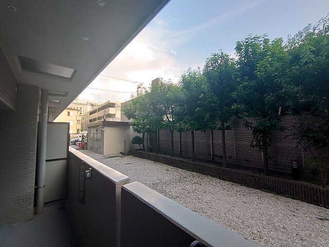 バルコニー