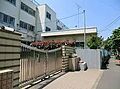 世田谷区立弦巻...