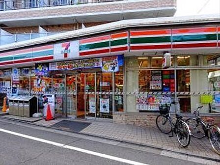 セブンイレブン世田谷桜上水駅南店 550m