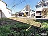 外観：前面道路含む現地写真