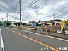外観：前面道路含む現地写真