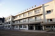 調布市立滝坂小学校 970m