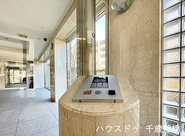 エントランスを拡大表示