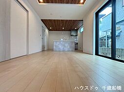 リビング/ダイニングの画像