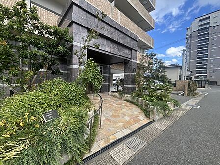 糸島高校前駅まで徒歩約6分の好立地!