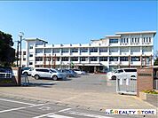 糸島市立前原東中学校 徒歩27分。 2100m