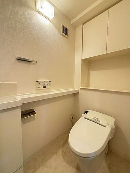 トイレを拡大表示