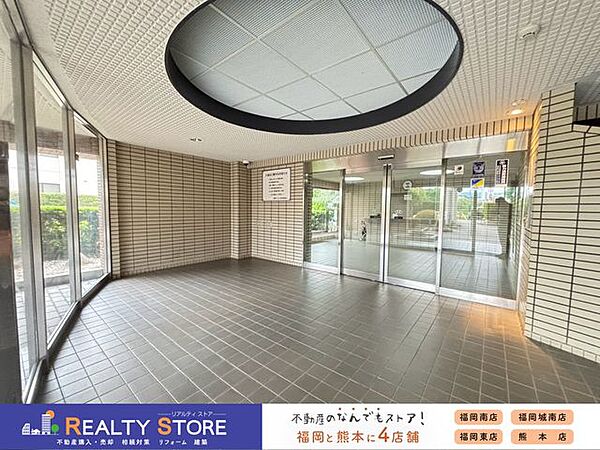 エントランスを拡大表示