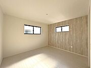 ☆洋室A☆アクセントクロスがお洒落なお部屋♪主寝室におすすめです♪