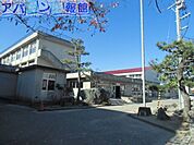 新潟市立女池小学校 1822m
