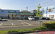 ファミリーマート鳥飼本町五丁目店 徒歩1分。 10m