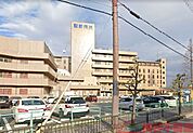 医療法人恒昭会藍野病院 徒歩12分。 890m