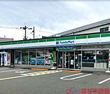 ファミリーマート茨木西河原店 徒歩3分。 240m