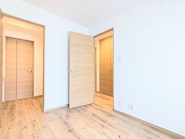 洋室を拡大表示