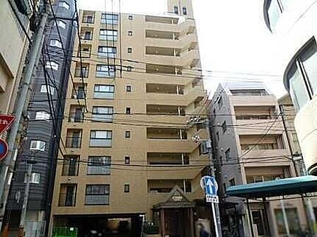 広電「中電前」電停徒歩約3分！中心地に住まうリノベーション済み角住戸♪