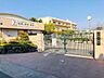 周辺：茨木市立東中学校・生徒数約532名 560m