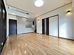 三重郡川越町当新田:リビング