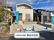 人気の桑名市松ノ木に建つ4LDKの戸建てのご紹介です。収納が多く、ゆとりの暮らしを実現するプランです。（2025年12月7日　撮影）