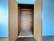 奥行きのある収納です。上の方までしまえて、お部屋を広く使えますね。