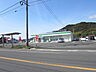 周辺：ファミリーマート 隼人京セラ工場前店（1936m）
