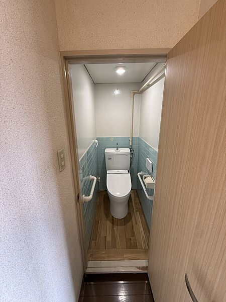 トイレを拡大表示
