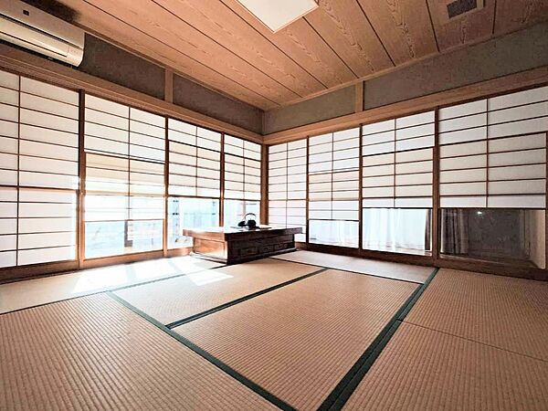 和室を拡大表示